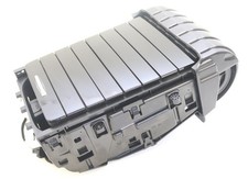 Mercedes B Kla. W247 B250e ABLAGEFACH Mittelkonsole Fach Getränkehalter -44Tkm--