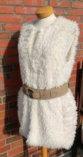 Damen weiße Weste Gr. 40 flauschig weich NEU m. Gürtel 