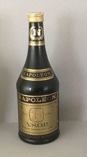 Französischer Weinbrand   NAPOLEON  FRENCH BRANDY  V.S.O.P.  0,7 L  38%