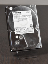 2 TB SATA TOSHIBA DT01ACA200 |