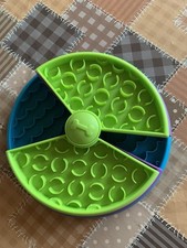 Intelligenzspielzeug für deinen Hund, in 2 bezw. 3 Ebenen