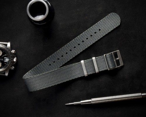 22 mm nato strap - 22,