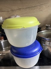 Tupperware -  2x Clarissa Hitparade - 2 l  Pavillon Kühlschrank - Viele Macken