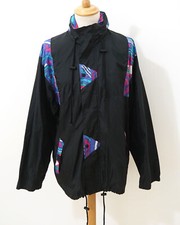 Herren Kapuzen Regenjacke Größe S Nylon Outdoor Übergangsjacke H782