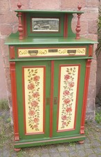 Bauernmöbel Vertiko antik