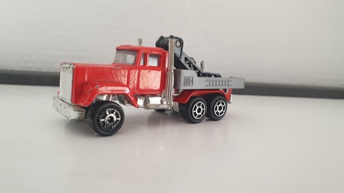 Majorette mack wreck - majorette,