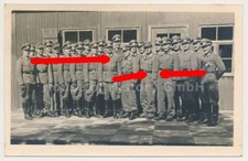 141911: Gruppenfoto Sturmgeschütz Abteilung, Stug-Uniform mit STREIFEN, Bluse 44