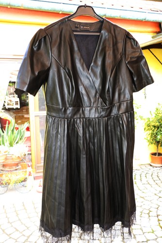 Lederimitatkleid mit