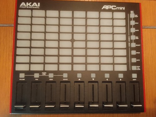 Akai professional apc - akai,