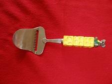 Käsehobel mit Mausfigur auf dem Griff wie neu