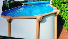 Pool Mit Neuer Folie und Zubehör 