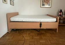 Pflegebett elektrisch 100x200 – gebraucht, guter Zustand, Selbstabholung
