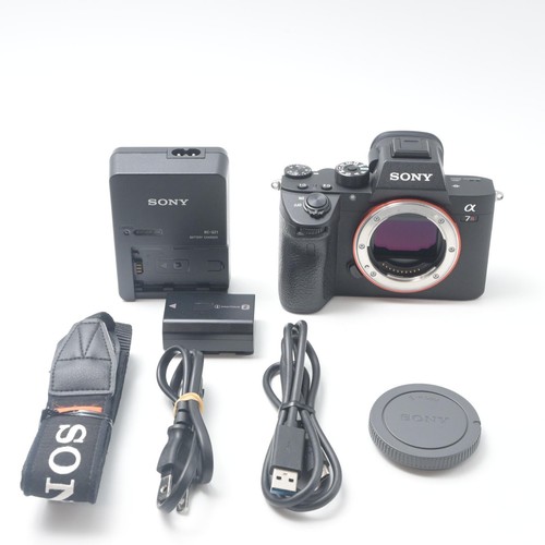 Sony alpha a7r - iii, ilce-7rm3