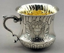 Große Kaffeetasse Schokoladen