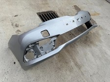 Stoßstange Vorne Bumper Toyota Auris II Facelift ab 2015 Original 52119-02K40