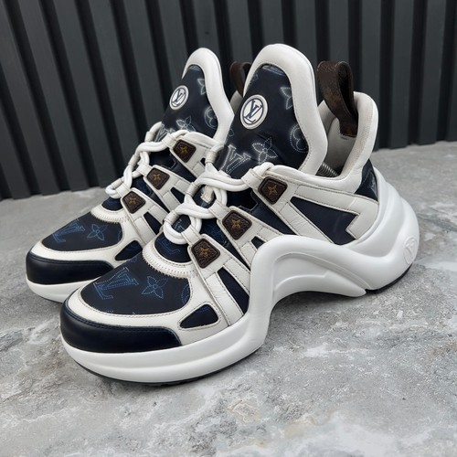 Louis vuitton monogram - louis,