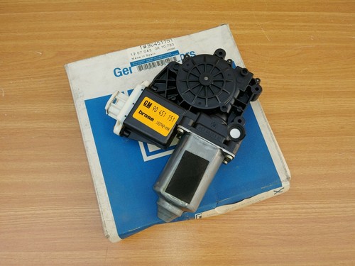Fensterhebermotor vorne links - fensterhebermotor,