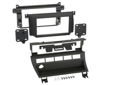 Einbaurahmen Radioblende