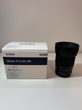 Sigma 30mm f/1.4 DC DN
