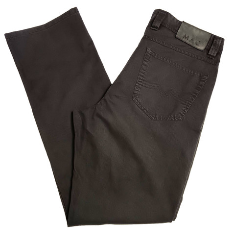 Chino mac model - chino, brad