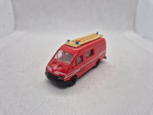Praline ford transit - 1:87,
