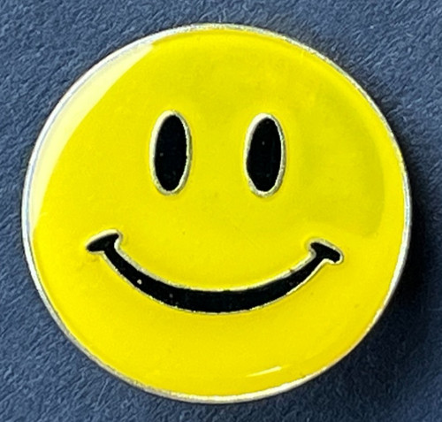 Pin anstecker smiley face 37mm - pin,