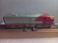 US Santa Fe Diesellok Spur N