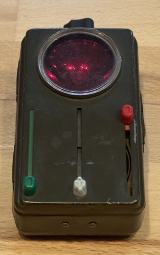 Alte bundeswehr taschenlampe - bundeswehr,