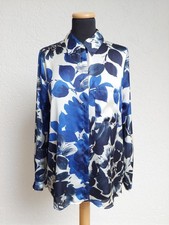 Blau weiß florale Blumen