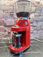 SMEG Espressomaschine Retro mit Smeg Kaffeemühle Im Tollen Rot Vintage Stil