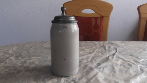 Alter bierkrug 1900 liter - alter, 1