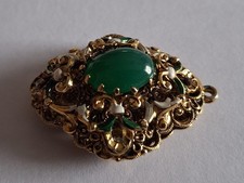 Vintage Florenza Anhänger Doppelseitig Grüne Cabochon filigran Emaille Gold Ton 