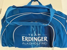 Sporttasche mit dem Schriftzug