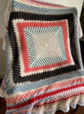 BUNTE HÄKEL BETTÜBERWURF