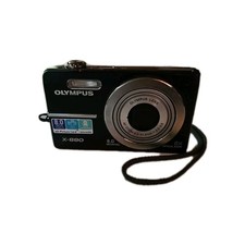 Digitalkamera Olympus X-880 schwarz Optisch Gut Getestet Leichte Kratzer Kamera 