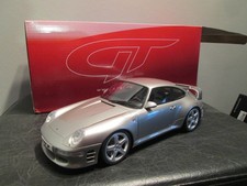 1 : 18  Porsche 911 993 RUF