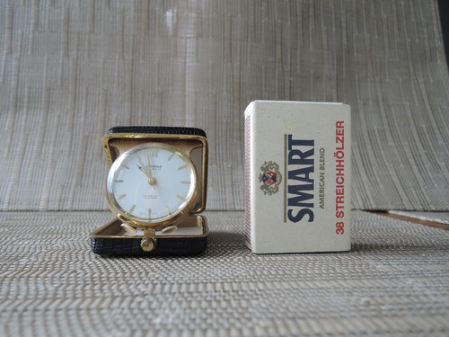 Cosmos alarm reisewecker - cosmos, as