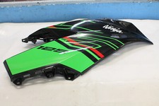 Kawasaki Ninja 125 ABS Seitenverkleidung rechts damaged beschädigt Bj.23'