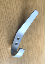 Haken  Wandhaken  Kleiderhaken  von   Ikea.   L 22 x B 2,8. x Tca 5cm