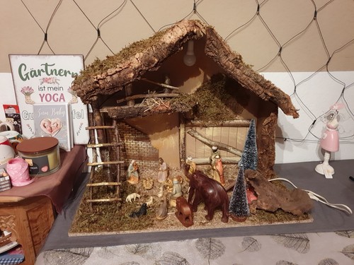 Weihnachtskrippe krippenstall - weihnachtskrippe,