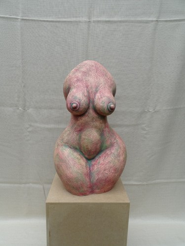 Weiblicher torso aus keramik - aus,