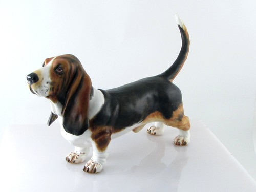 Porzellanfigur hund basset - -, "basset