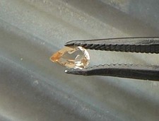 IMPERIALTOPAS Tropfen 0,22 ct