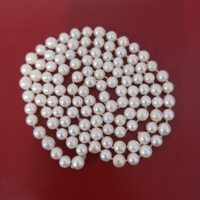 Luxuriöses Perlen-Collier mit