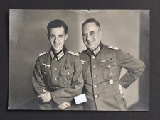 Foto in Großformat: "Vater und Sohn", Offiziere, Wehrmacht, Ordensspange 2.WK