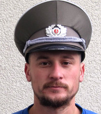 NVA Schirmmütze  Gr. 60 DDR  NVA Uniform MfS  Faschingsartikel  Repro  !! !!