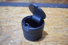 Volkswagen VW Ascher Aschenbecher vorne Mittelkonsole Gehäuse 3G0857961