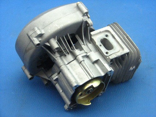 Rumpfmotor aus brast - rumpfmotor, 4in1