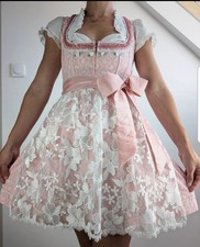 Zauberhaftes Dirndl +