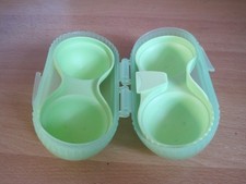 Tupperware       Zwei dabei   Eierbox für zwei Eier mit Salzfach